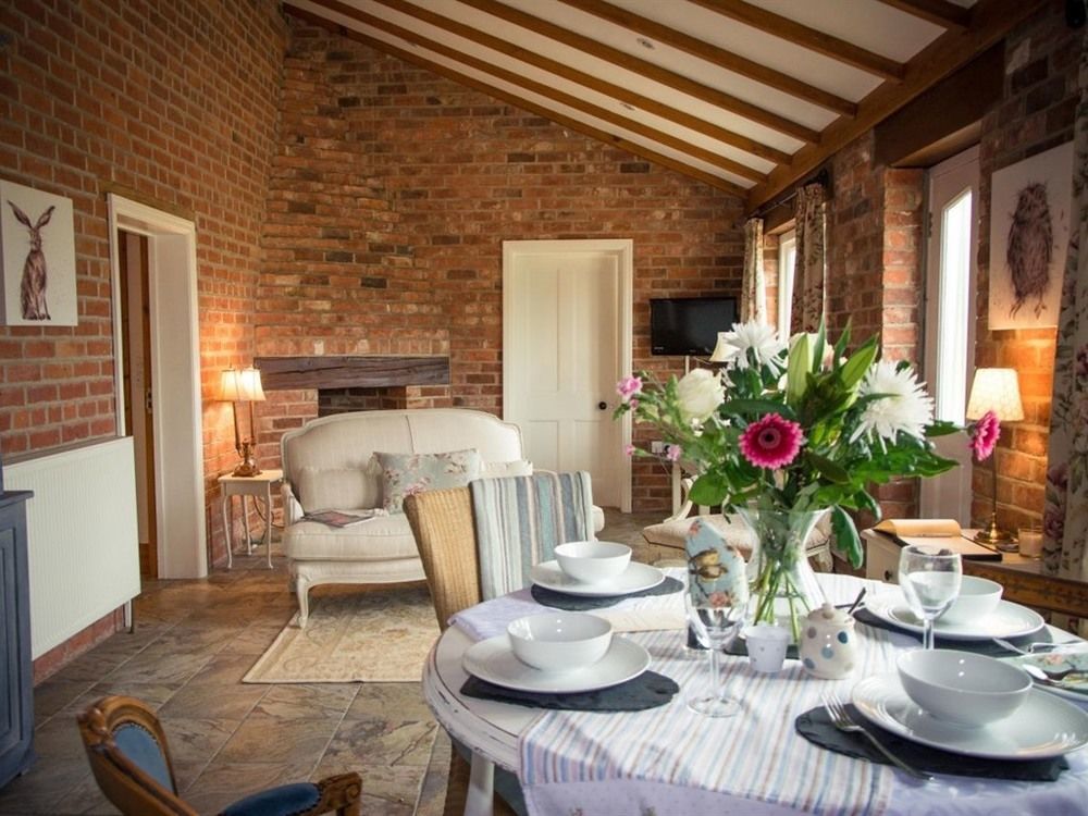 Vila Owl Barn At The Gardens Lissington Exteriér fotografie